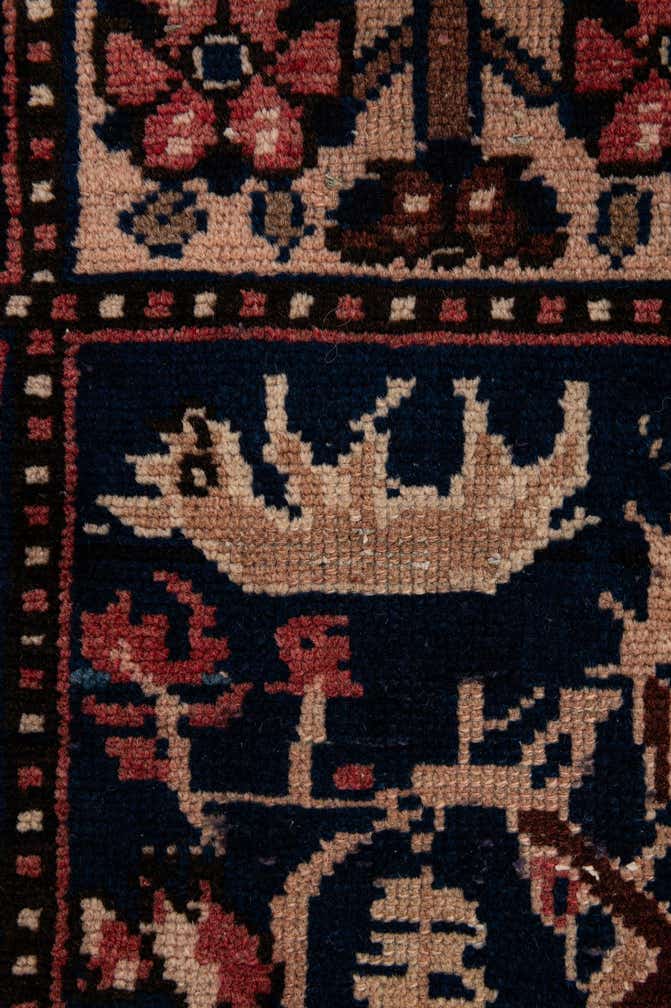 5' 1 x 9' 7 Hand Knotted Bakhtiar Persian Wool Runner Rug