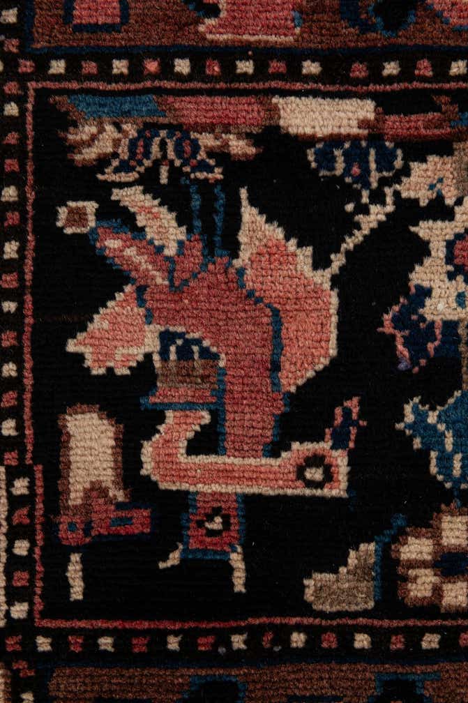 5' 1 x 9' 7 Hand Knotted Bakhtiar Persian Wool Runner Rug