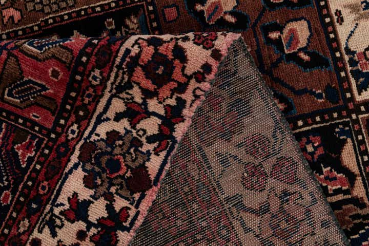 5' 1 x 9' 7 Hand Knotted Bakhtiar Persian Wool Runner Rug