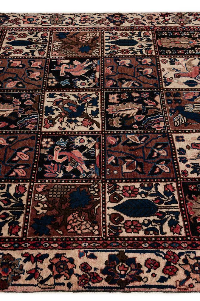 5' 1 x 9' 7 Hand Knotted Bakhtiar Persian Wool Runner Rug