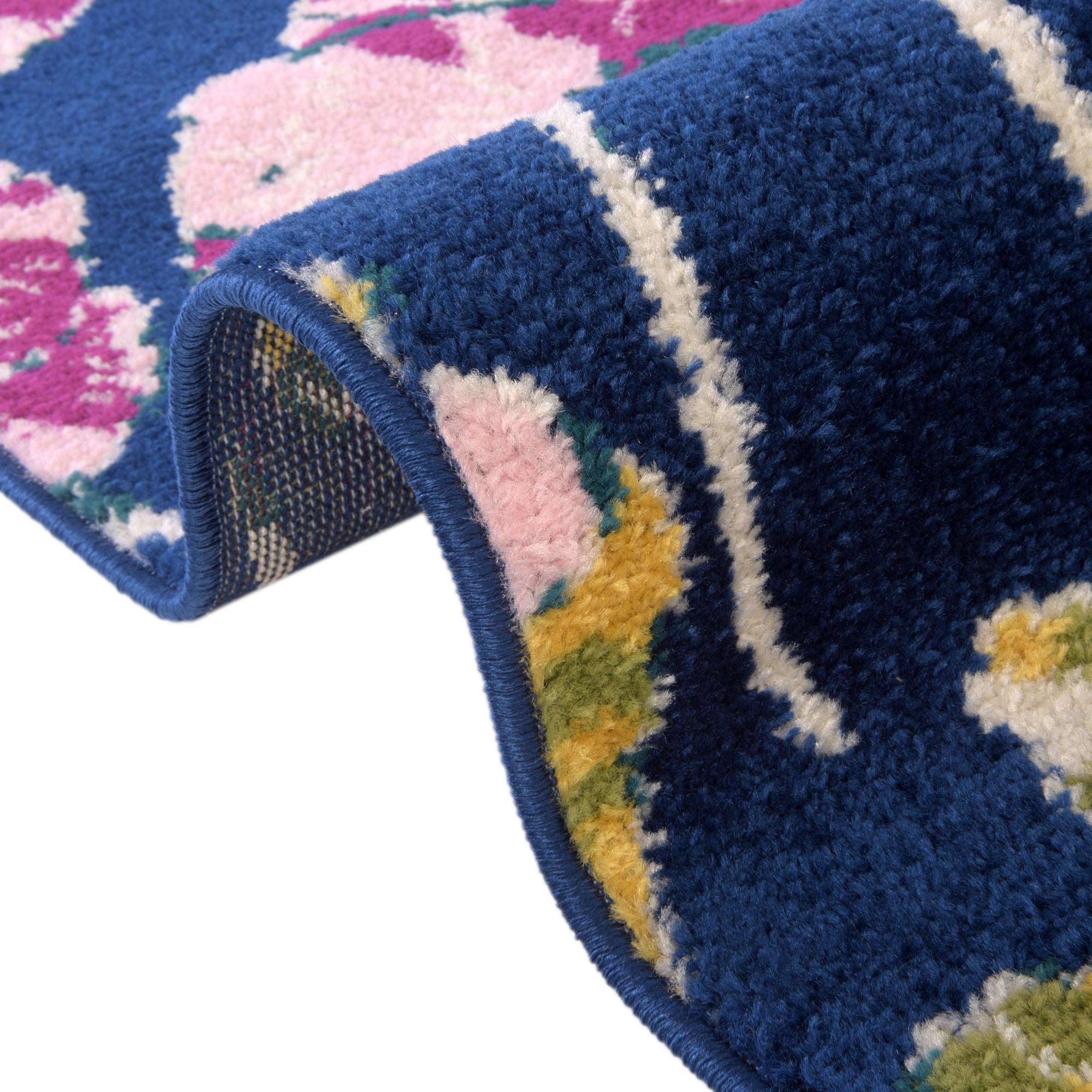 2' x 6' Bloom Runner Rug