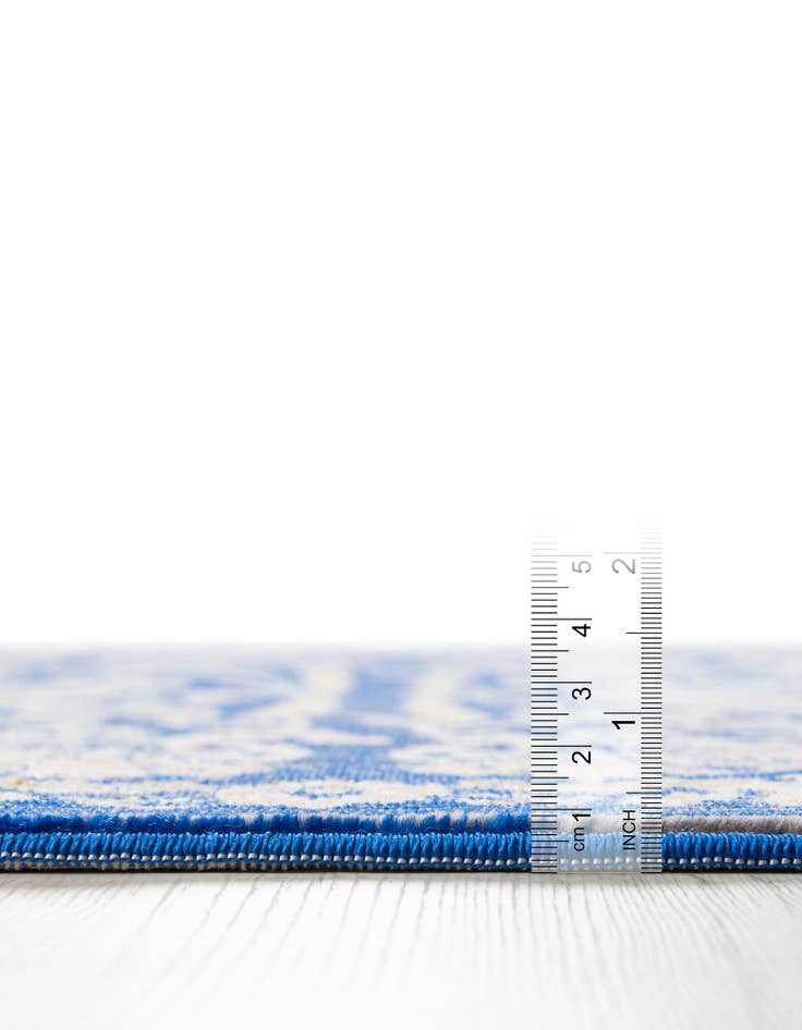 Detail image of 2' 7 x 10' Blossom Runner Rug