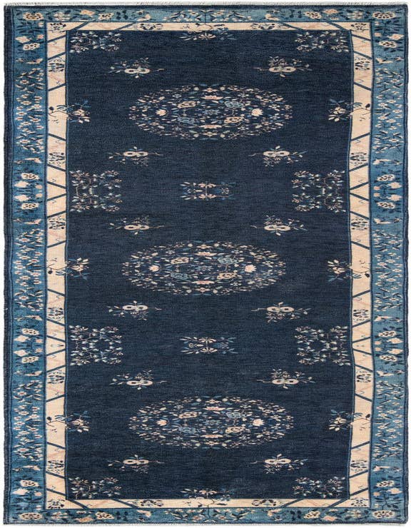 Detail image of 3' 3 x 11' 10 Boutique Runner Rug