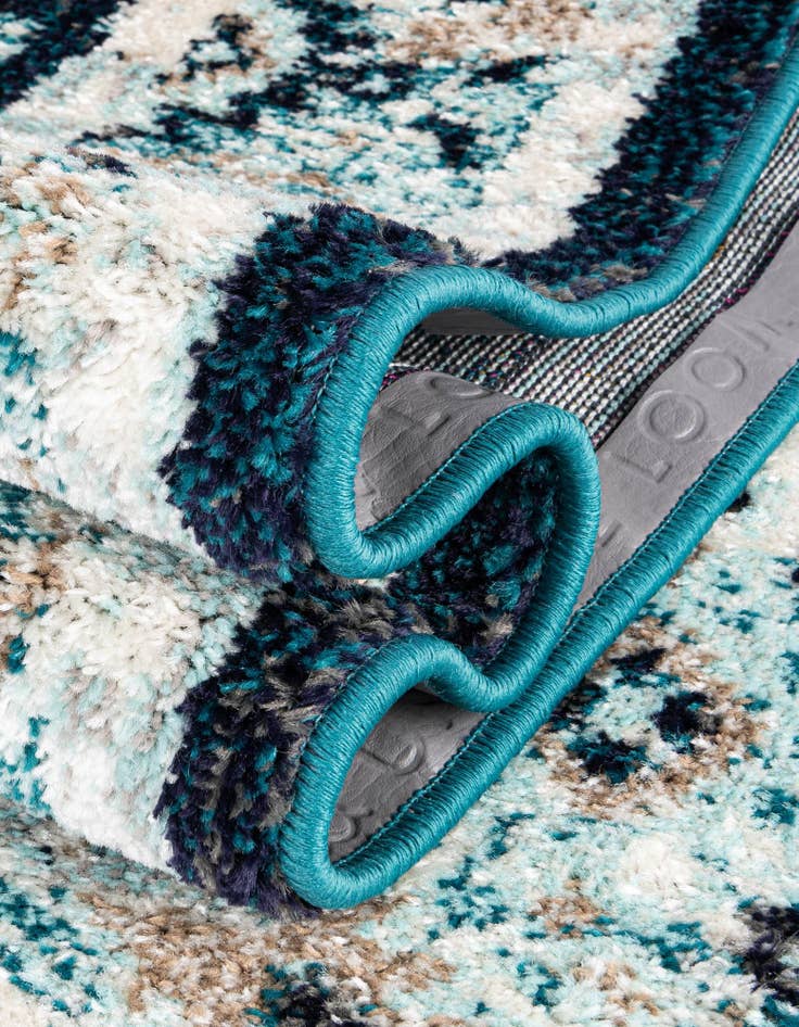 Detail image of 2' x 6' Carrington Runner Rug