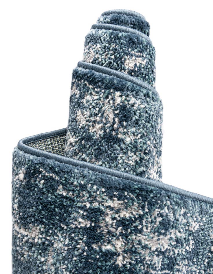 Detail image of 2' x 6' Charleston Runner Rug