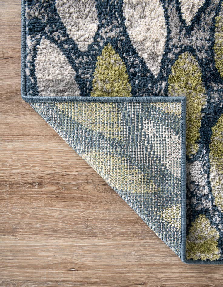 Detail image of 2' 7 x 12' Charleston Runner Rug