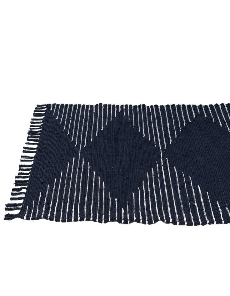 Detail image of 3' 2 x 7' 2 Hand Woven Chindi Cotton Runner Rug