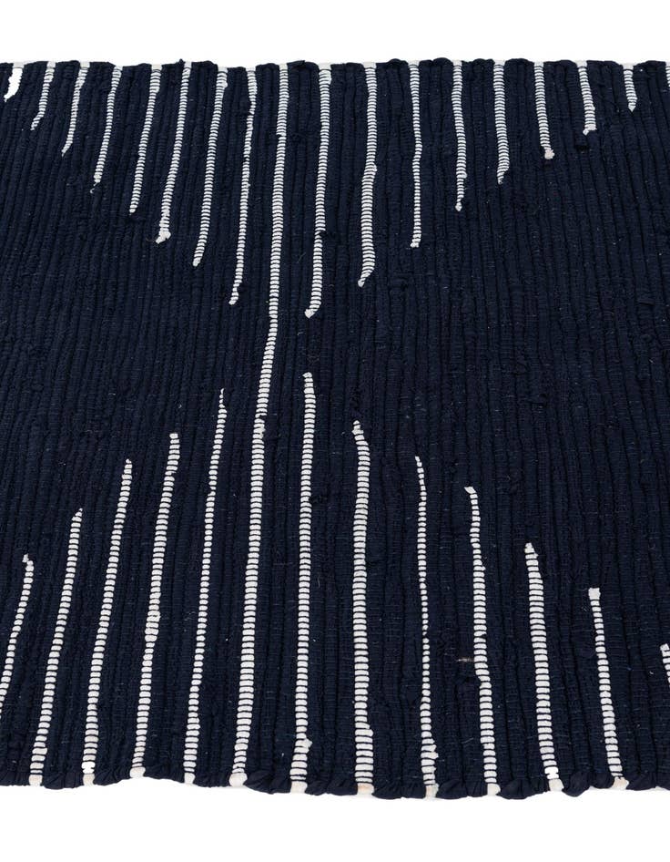 Detail image of 3' 2 x 7' 2 Hand Woven Chindi Cotton Runner Rug