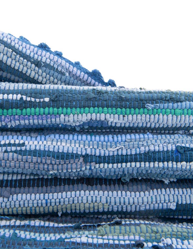 Detail image of 2' 7 x 9' 10  Hand Woven Chindi Cotton Runner Rug