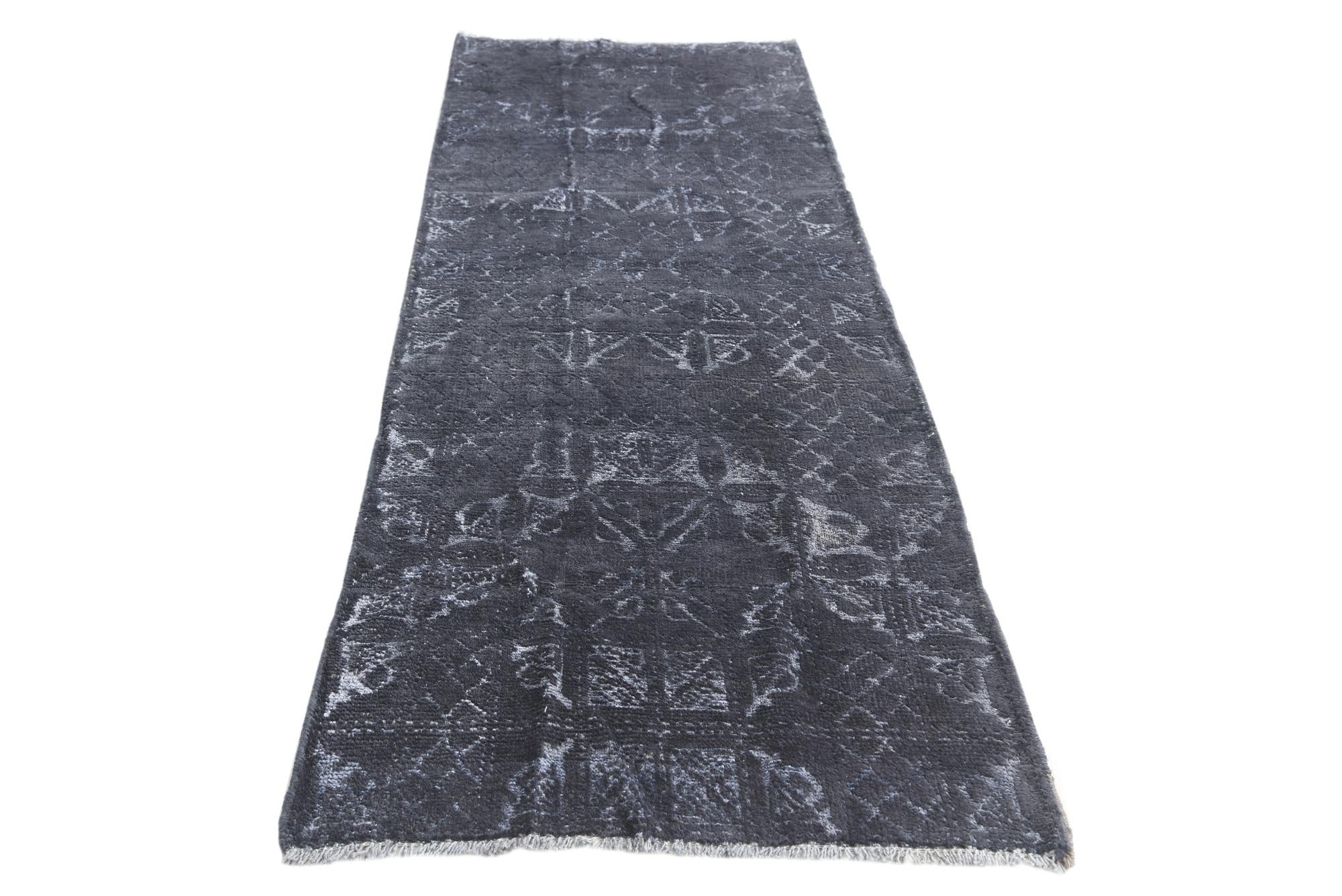 2' 8 x 8' 6 Hand Knotted Darya Runner Rug