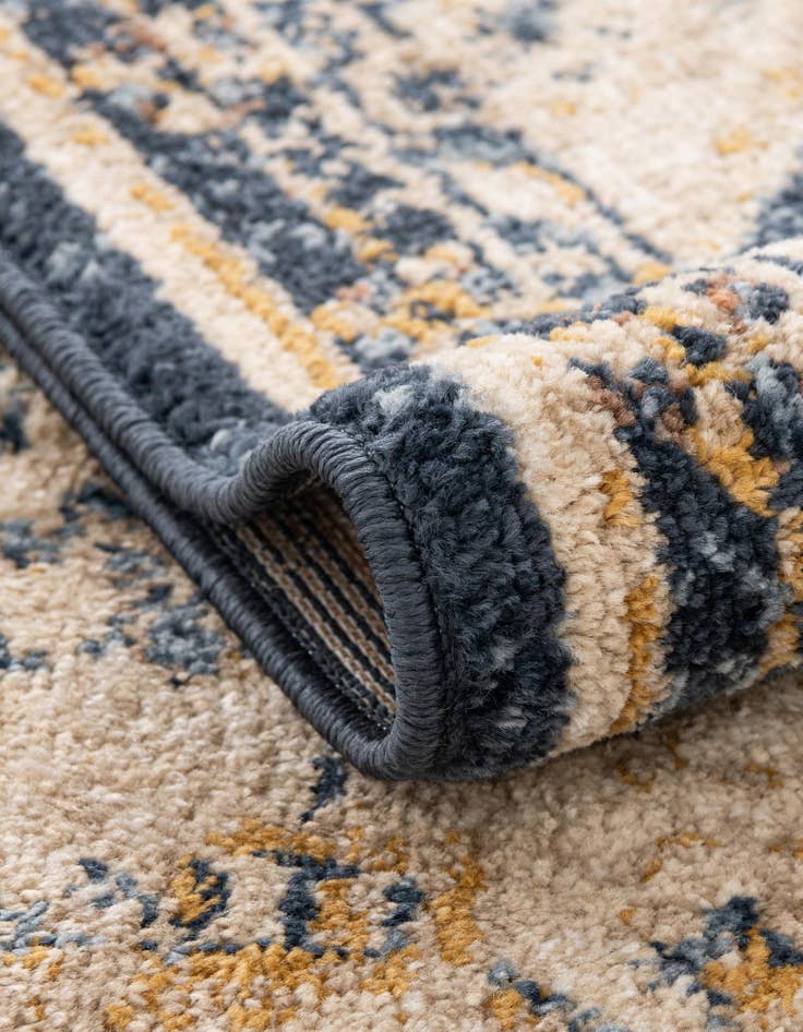 Detail image of 2' 7 x 10' Eden Runner Rug