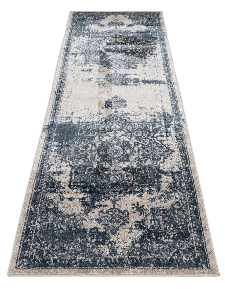 Detail image of 2' 2 x 6' 7 Eliza Runner Rug