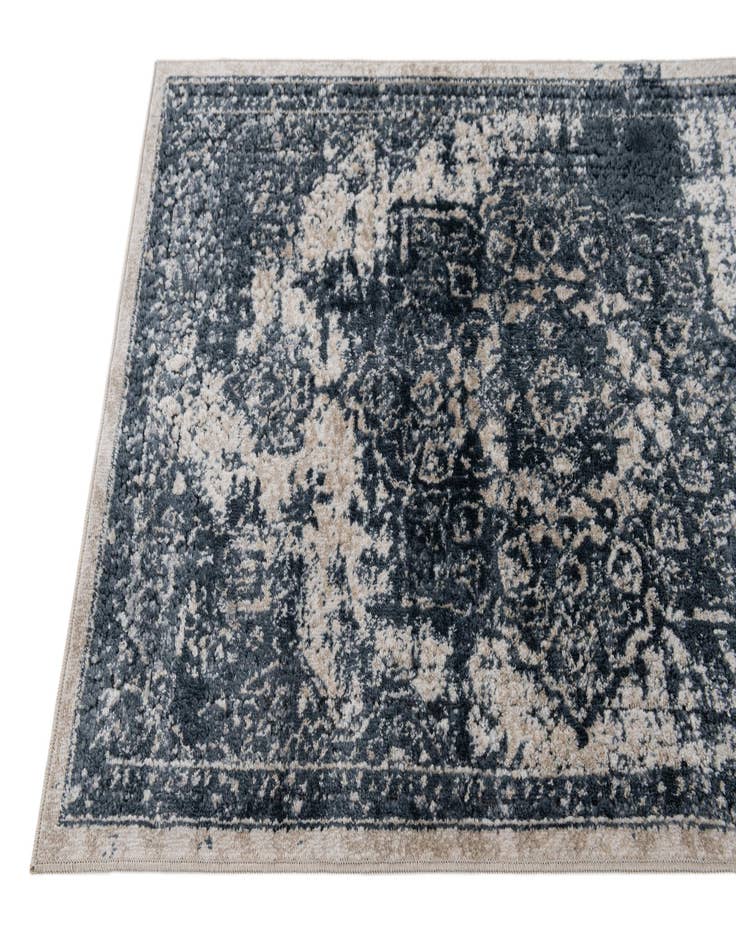 Detail image of 2' 2 x 6' 7 Eliza Runner Rug