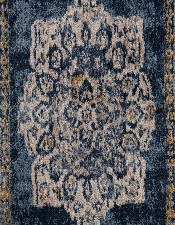 Detail image of 2' x 6' Eliza Runner Rug