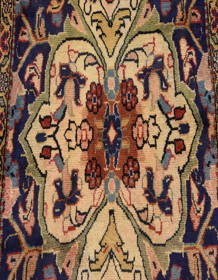Detail image of 3' 9 x 10' 10 Hand Knotted Farahan Persian Wool Runner Rug