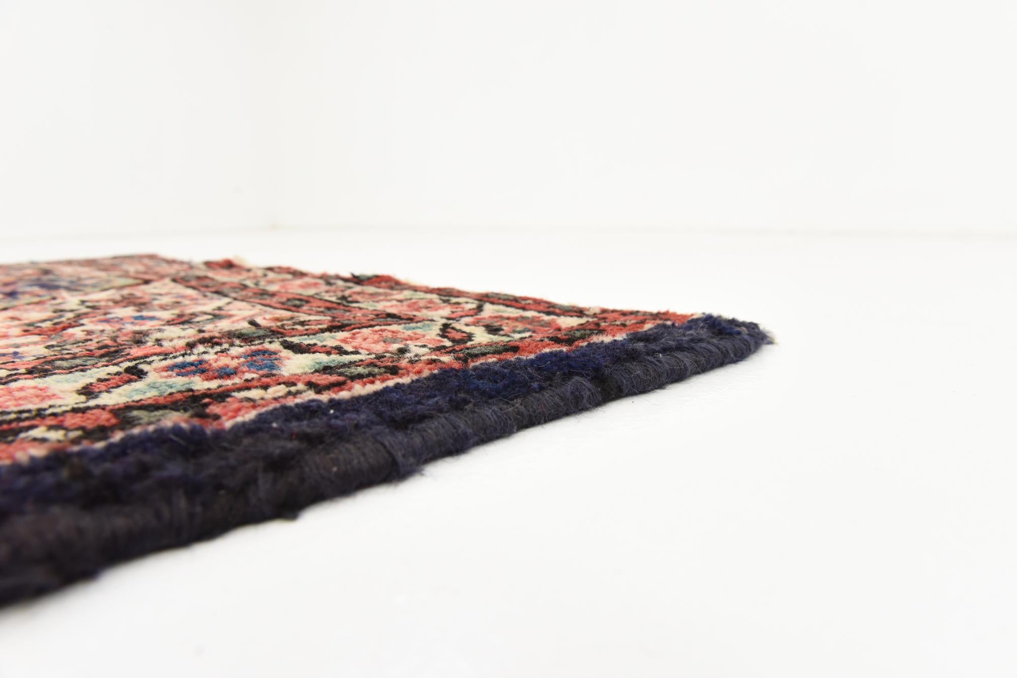 105cm x 320cm Hand Knotted Farahan Persian Wool Runner Rug
