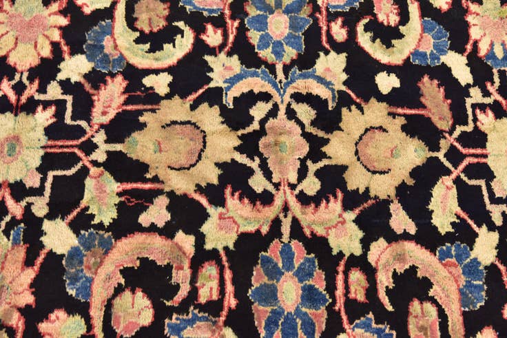 Detail image of 3' 10 x 9' Hand Knotted Farahan Persian Wool Runner Rug