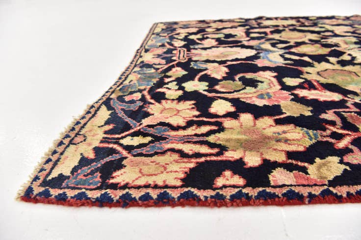 Detail image of 3' 10 x 9' Hand Knotted Farahan Persian Wool Runner Rug