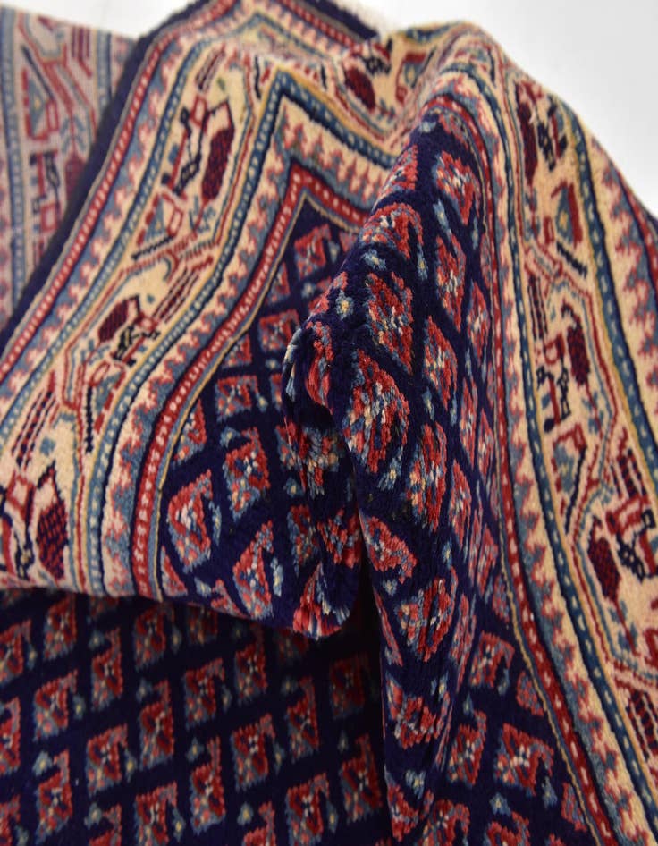 Detail image of 3' 7 x 10' 7  Hand Knotted Farahan Persian Wool Runner Rug