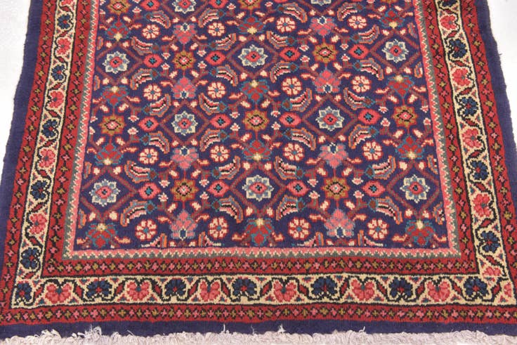 Detail image of 4' x 10' 3 Hand Knotted Farahan Persian Wool Runner Rug