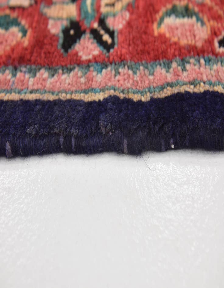 Detail image of 4' 9 x 10' 2  Hand Knotted Farahan Persian Wool Runner Rug