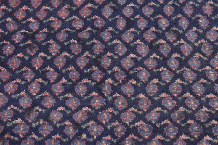 Detail image of 3' 5 x 7' 10 Hand Knotted Farahan Persian Wool Runner Rug