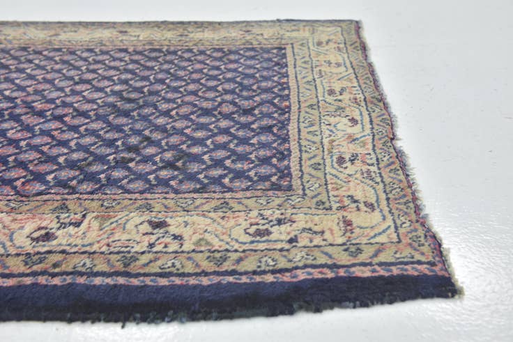 Detail image of 3' 5 x 7' 10 Hand Knotted Farahan Persian Wool Runner Rug
