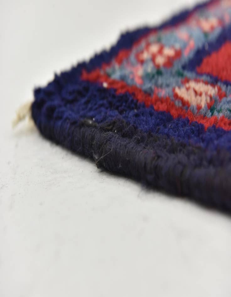 Detail image of 3' 10 x 9' 7  Hand Knotted Farahan Persian Wool Runner Rug