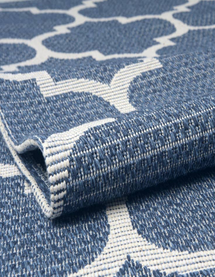 Detail image of 2' x 7' 10 Georgia Runner Rug