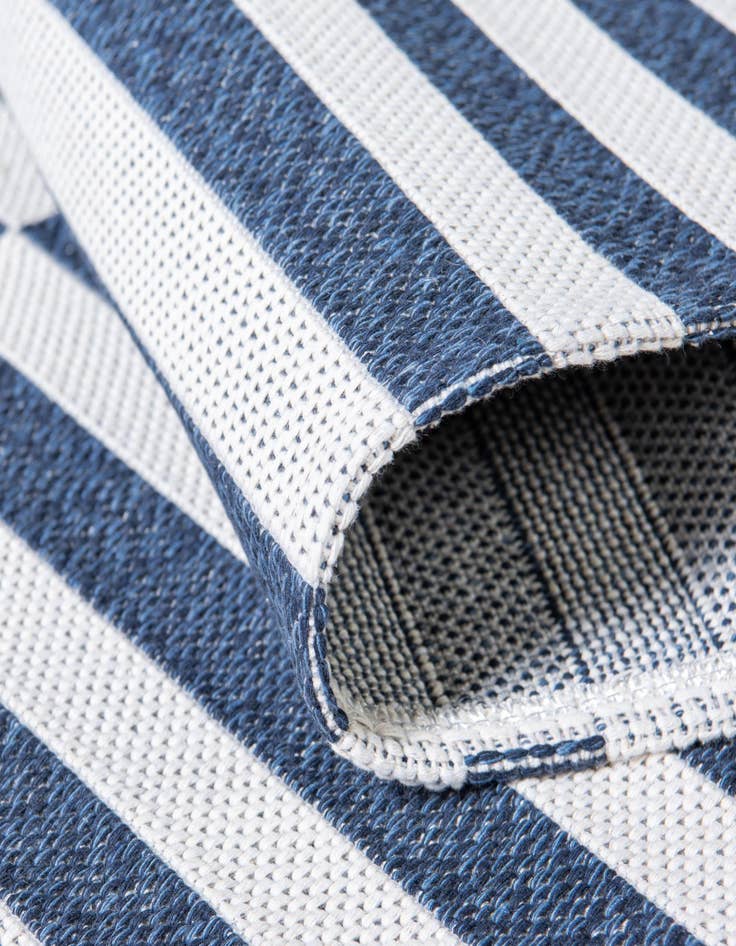 Detail image of 2' x 7' 10 Georgia Runner Rug