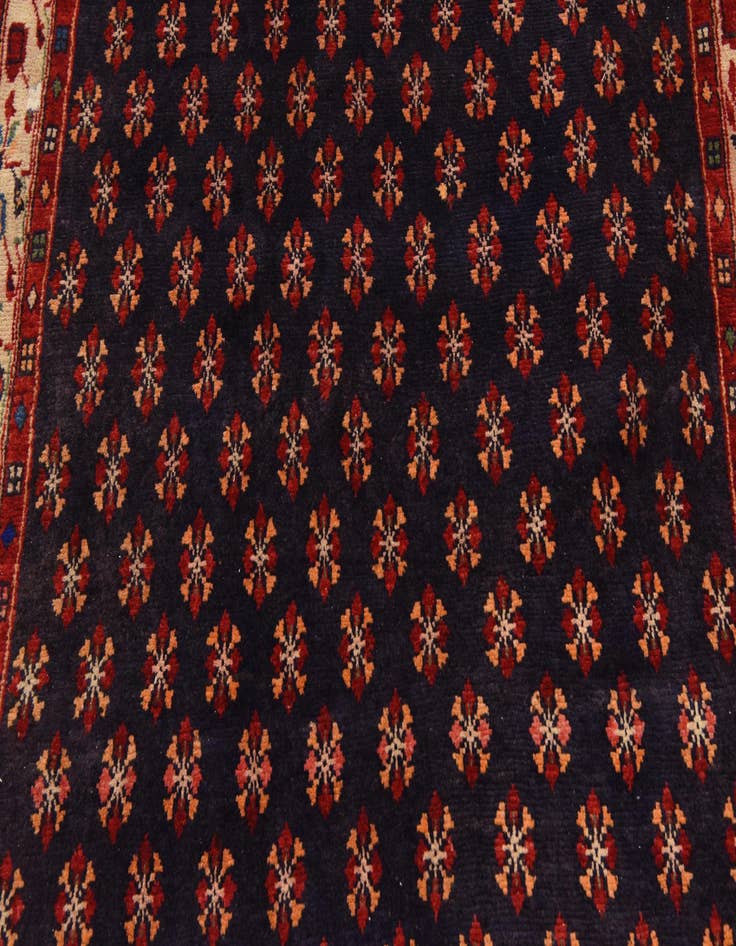 Detail image of 4' 3 x 11' 1 Hand Knotted Hamedan Persian Wool Runner Rug