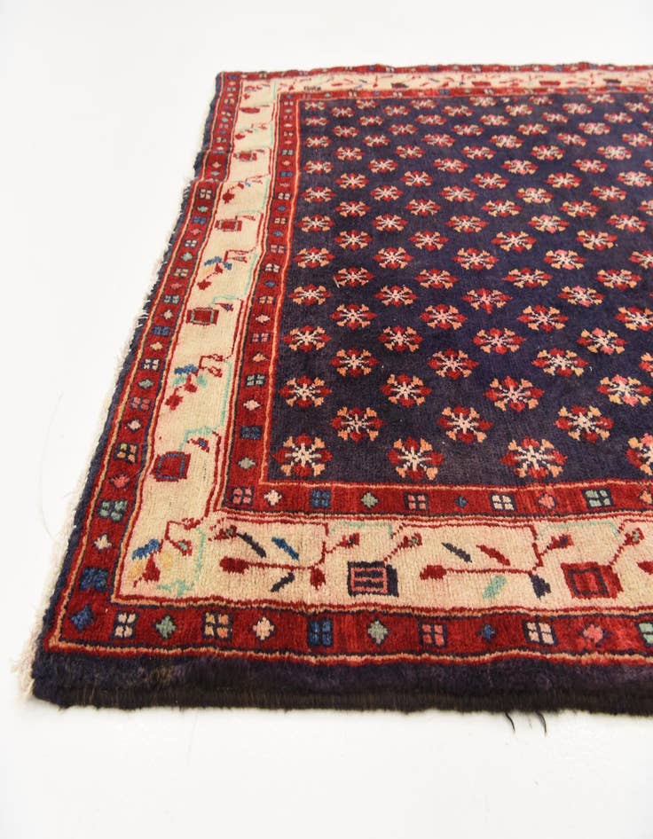 Detail image of 4' 3 x 11' 1  Hand Knotted Hamedan Persian Wool Runner Rug