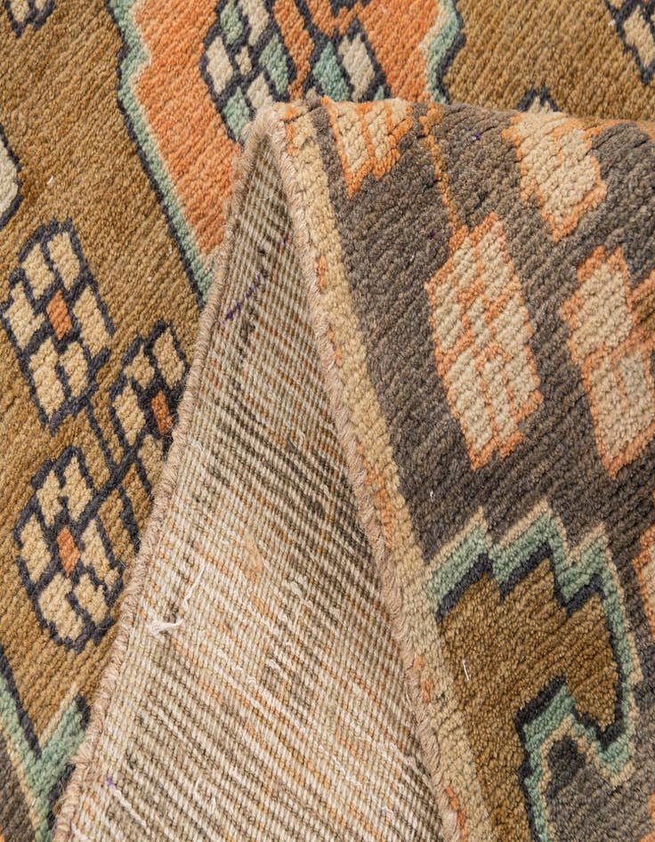 Detail image of 3' 4 x 9' 10  Hand Knotted Hamedan Persian Wool Runner Rug