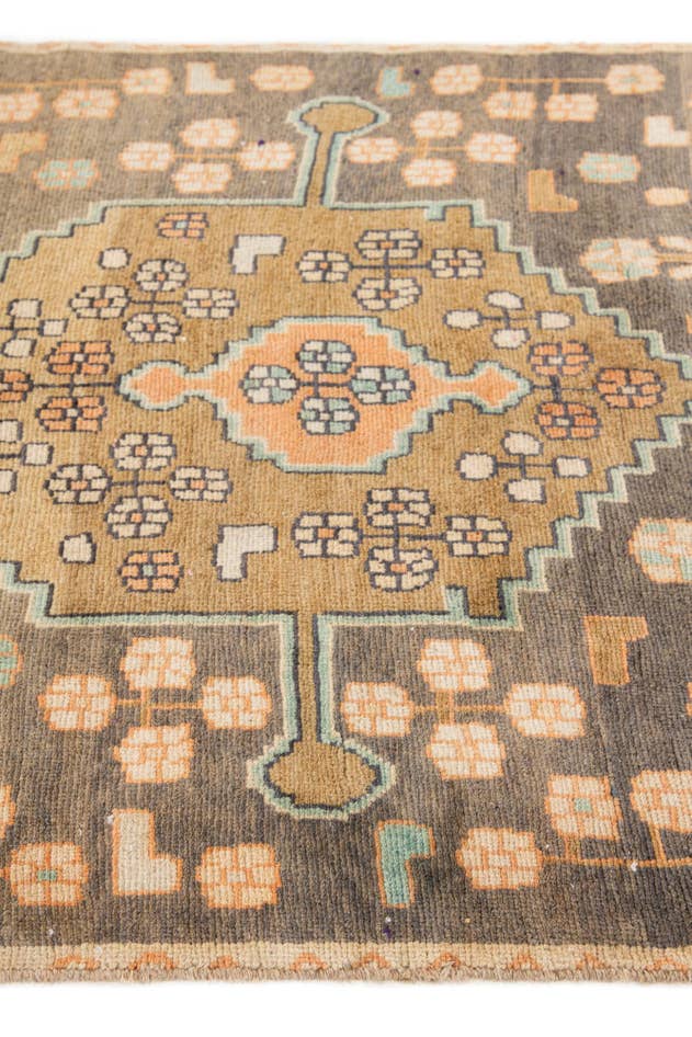 Detail image of 3' 4 x 9' 10 Hand Knotted Hamedan Persian Wool Runner Rug