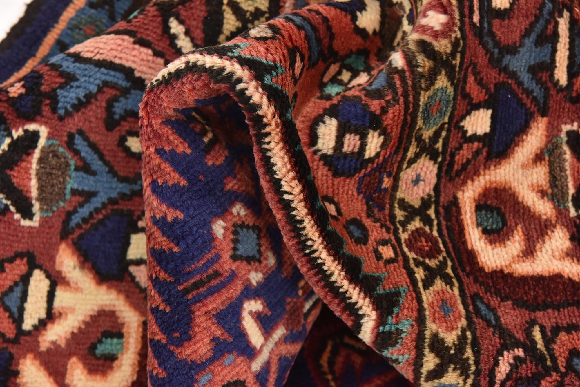 4' 10 x 10' 2 Hand Knotted Hossainabad Persian Wool Runner Rug