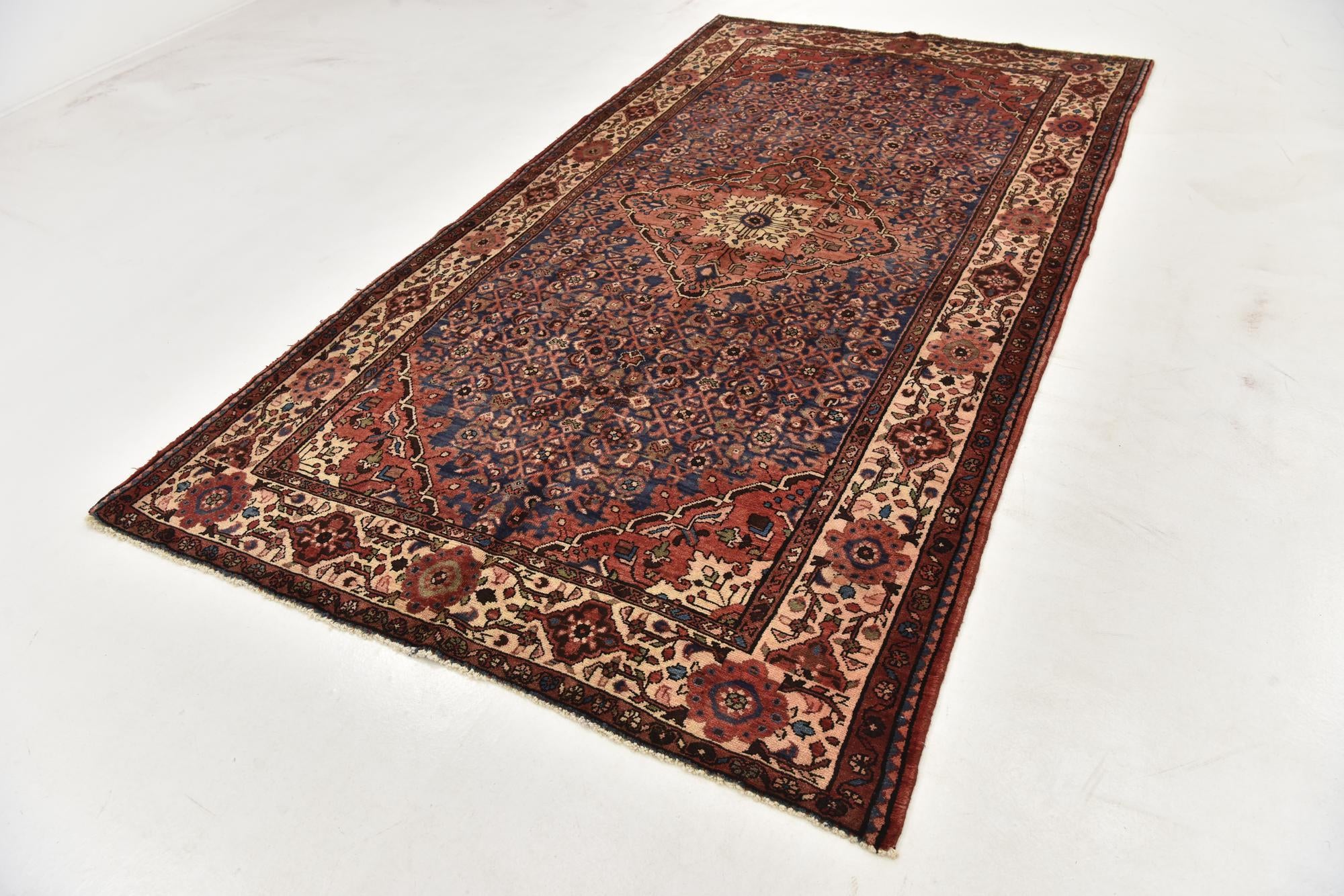 5' 9 x 10' 8 Hand Knotted Hossainabad Persian Wool Runner Rug