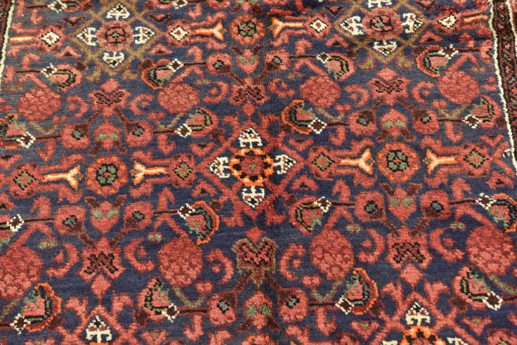 Detail image of 3' 9 x 10' 7 Hand Knotted Hossainabad Persian Wool Runner Rug