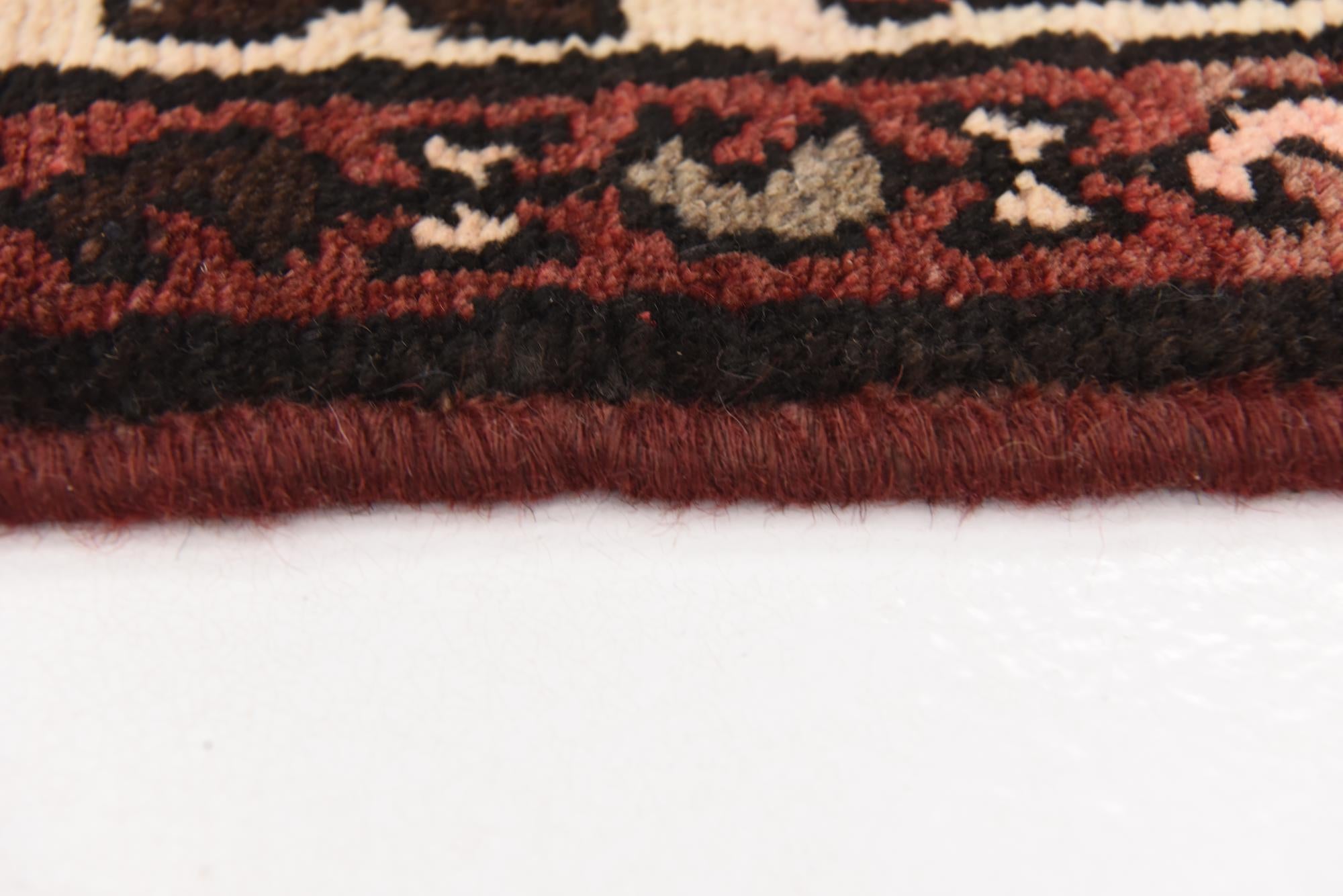 3' 6 x 10' Hand Knotted Hossainabad Persian Wool Runner Rug