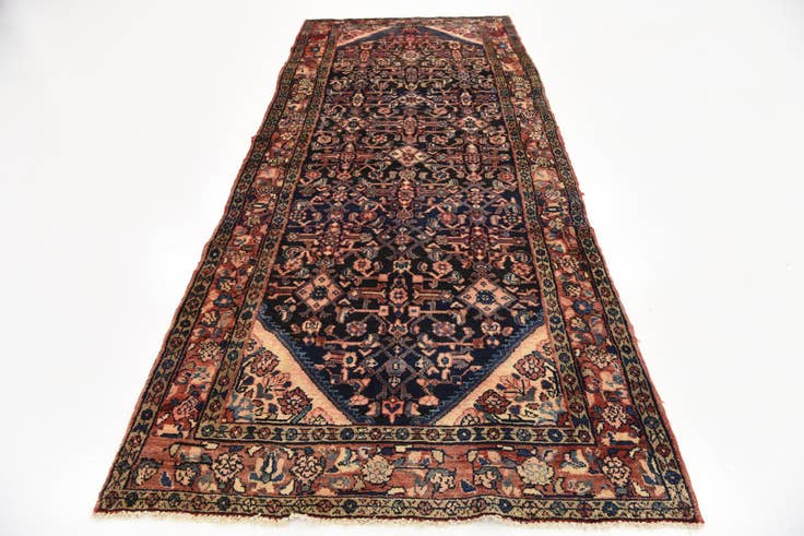 Detail image of 4' 3 x 9' 11 Hand Knotted Hossainabad Persian Wool Runner Rug
