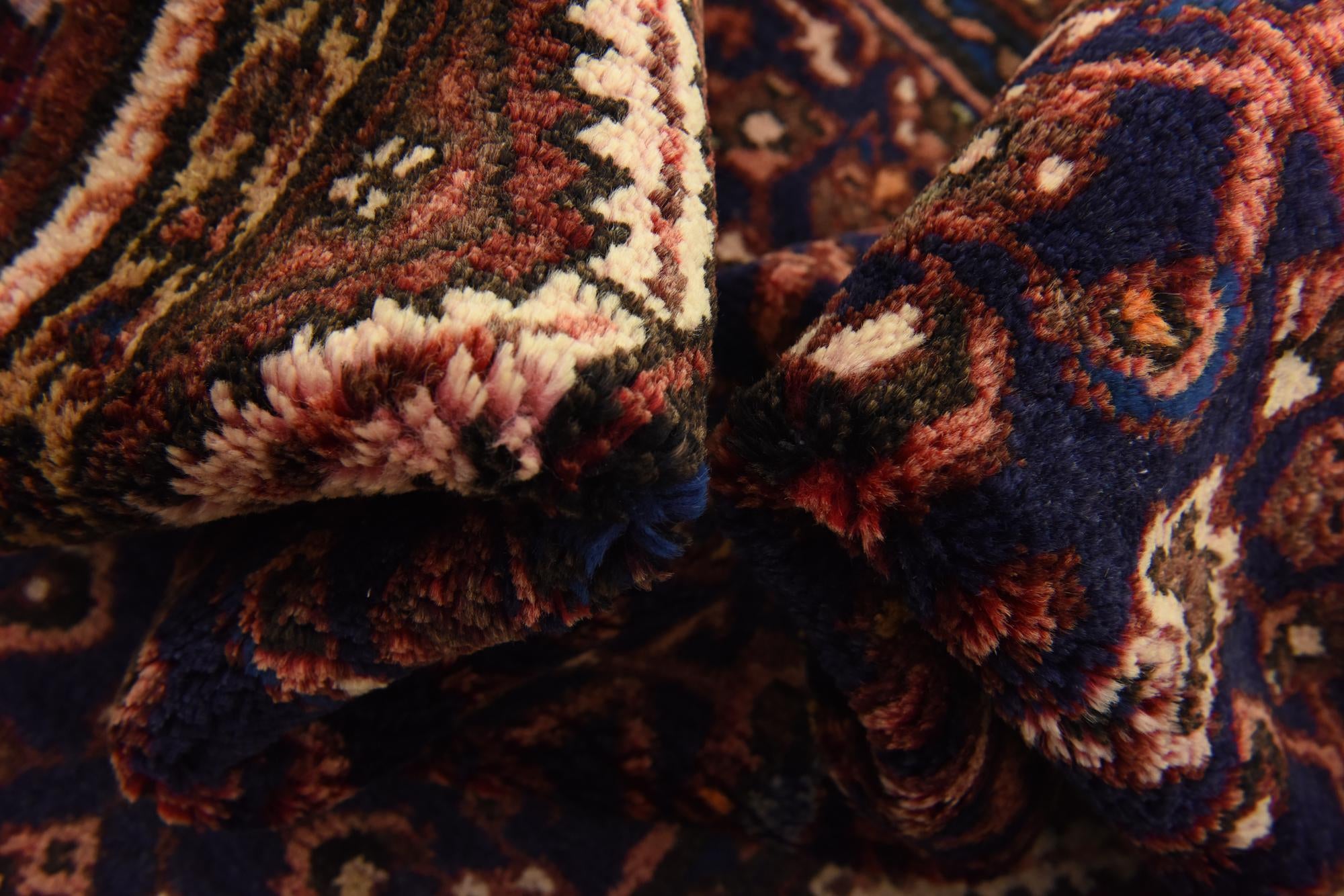 3' 5 x 9' 8 Hand Knotted Hossainabad Persian Wool Runner Rug
