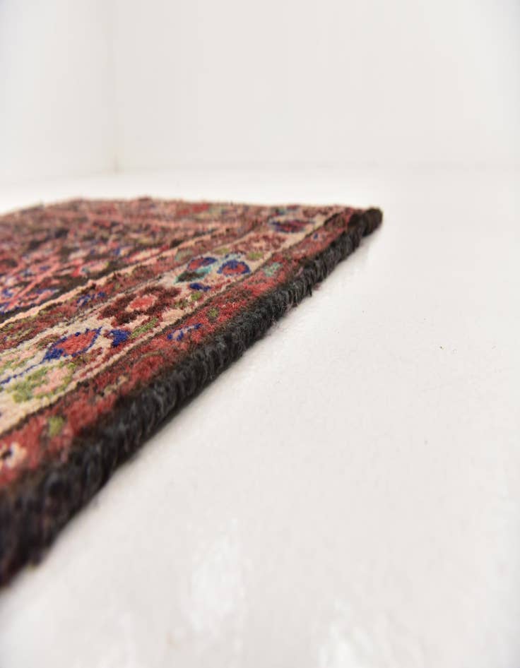 Detail image of 3' 6 x 9' 6 Hand Knotted Hossainabad Persian Wool Runner Rug