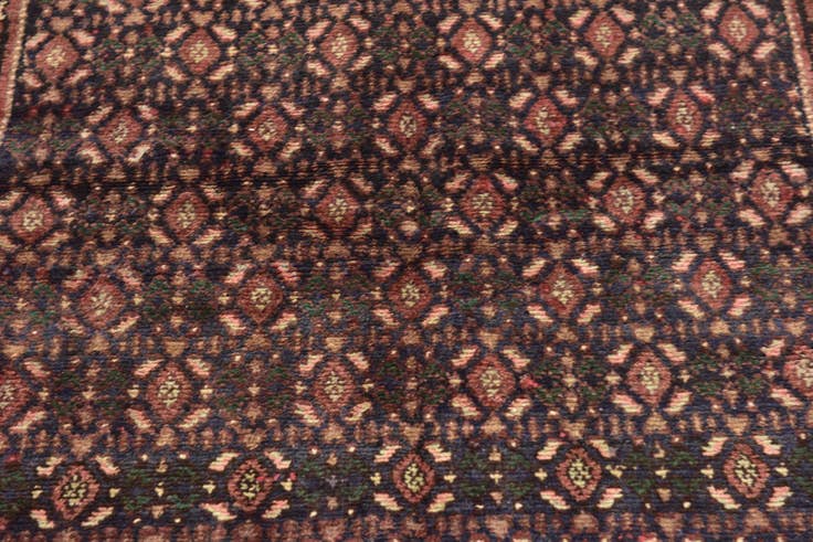 Detail image of 3' 9 x 8' 7 Hand Knotted Hossainabad Persian Wool Runner Rug