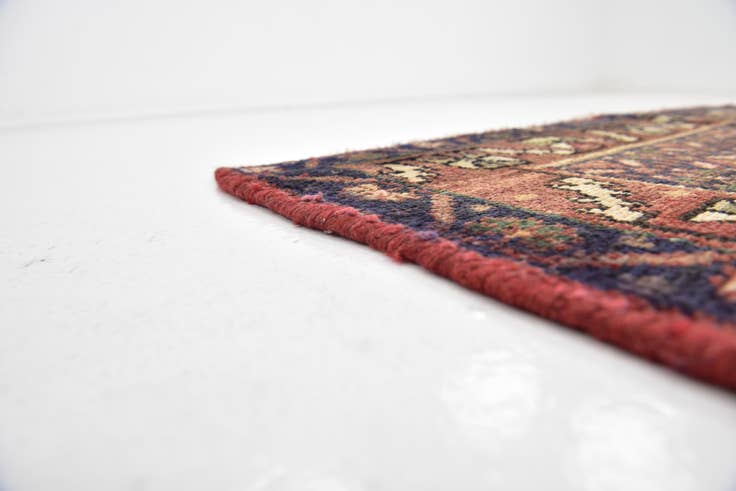 Detail image of 3' 9 x 8' 7 Hand Knotted Hossainabad Persian Wool Runner Rug