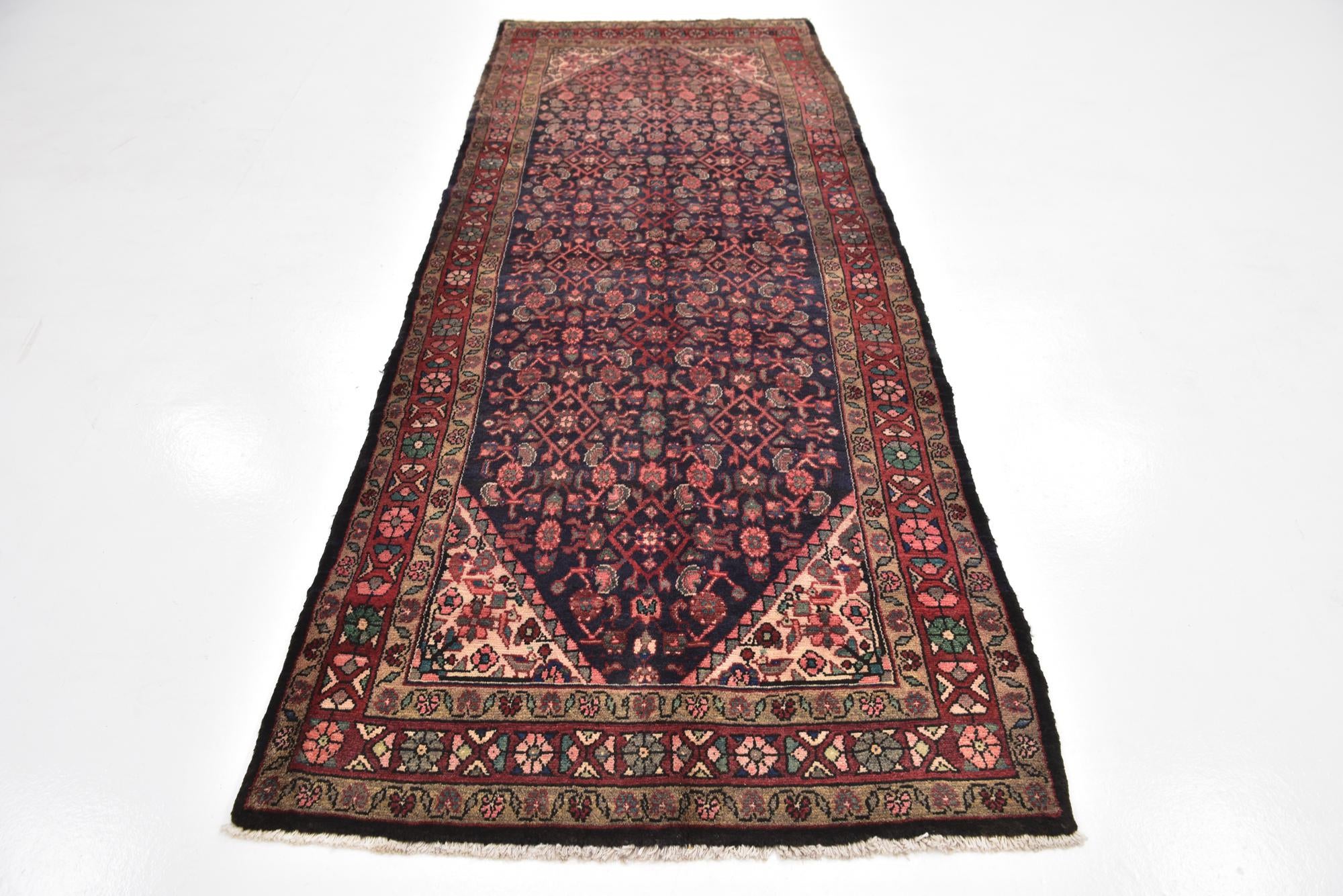 3' 9 x 10' Hand Knotted Hossainabad Persian Wool Runner Rug