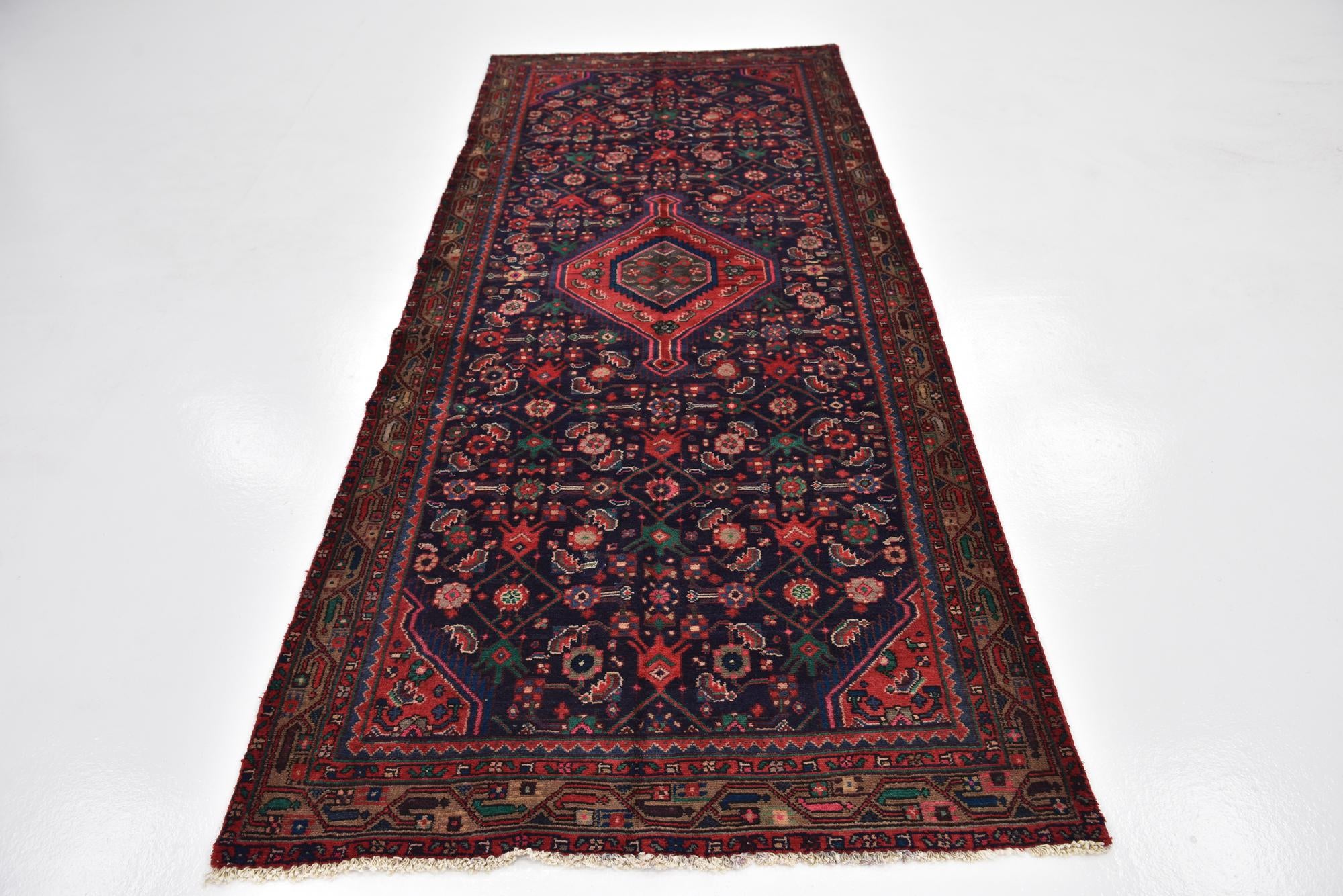 3' 10 x 9' 6 Hand Knotted Hossainabad Persian Wool Runner Rug