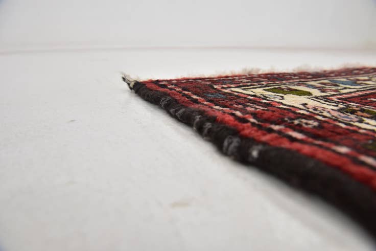 Detail image of 105cm x 300cm Hand Knotted Hossainabad Persian Wool Runner Rug