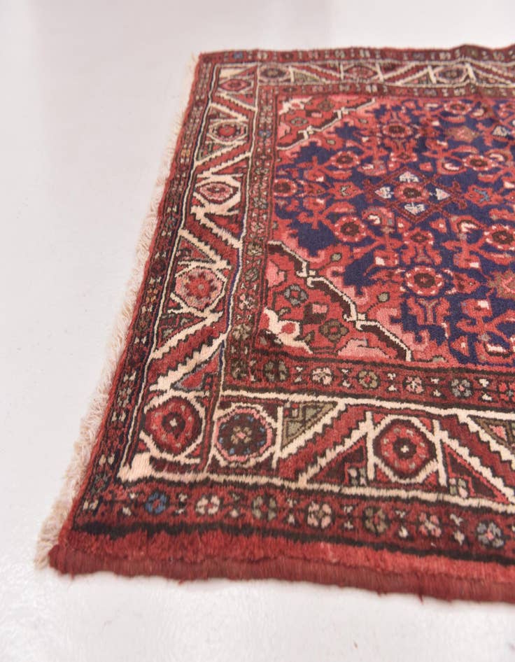 Detail image of 3' 7 x 9' 6  Hand Knotted Hossainabad Persian Wool Runner Rug