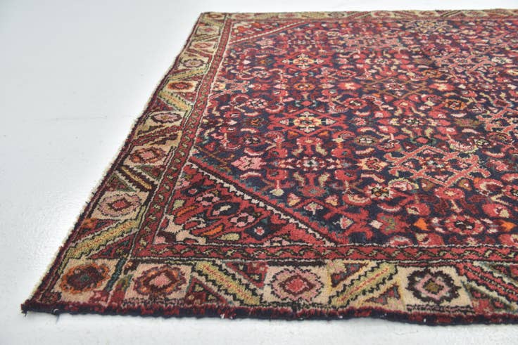 Detail image of 5' x 9' 10 Hand Knotted Hossainabad Persian Wool Runner Rug