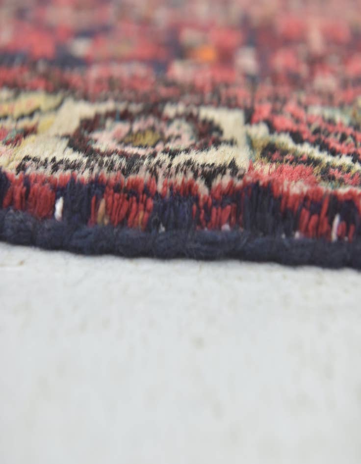 Detail image of 5' x 9' 10 Hand Knotted Hossainabad Persian Wool Runner Rug