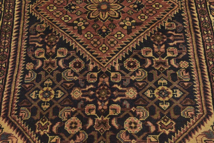 Detail image of 3' 9 x 10' Hand Knotted Hossainabad Persian Wool Runner Rug